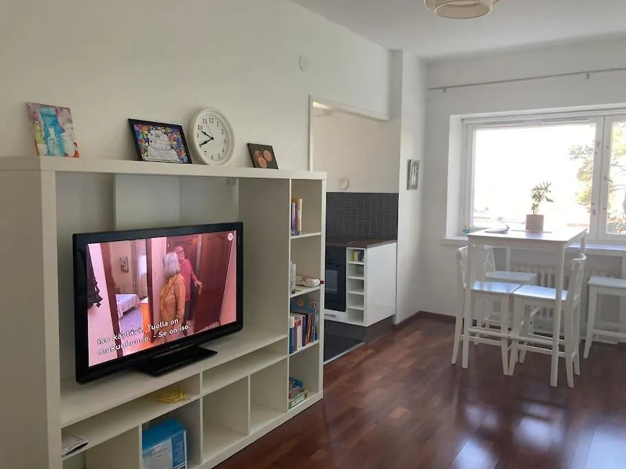 Scenic Apartment Close To Nature In Helsinki Finland