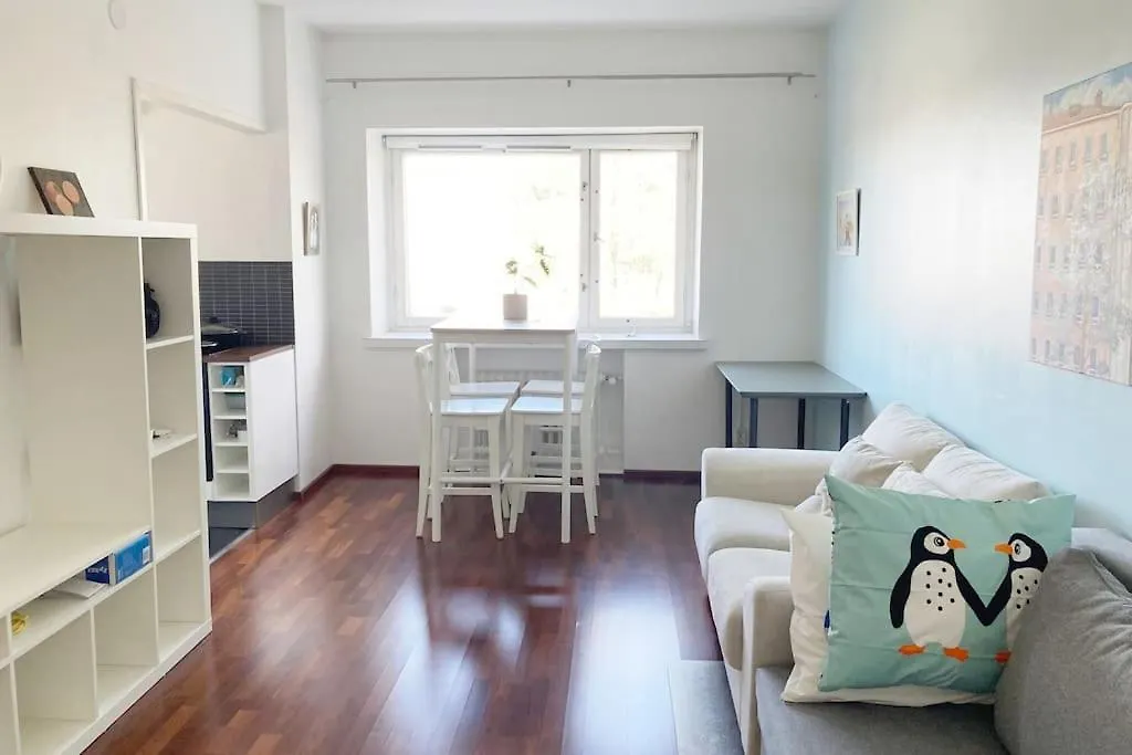 Scenic Apartment Close To Nature In هلسنكي فنلندا